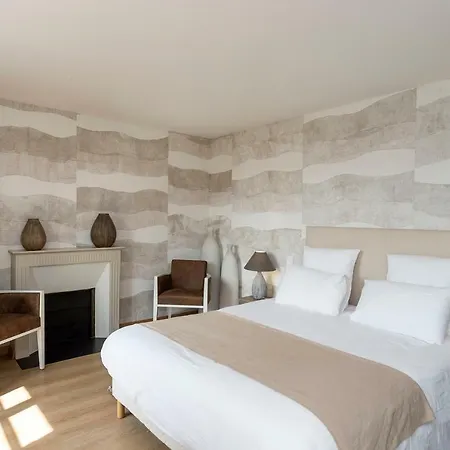 L'escale De 3* Broglie