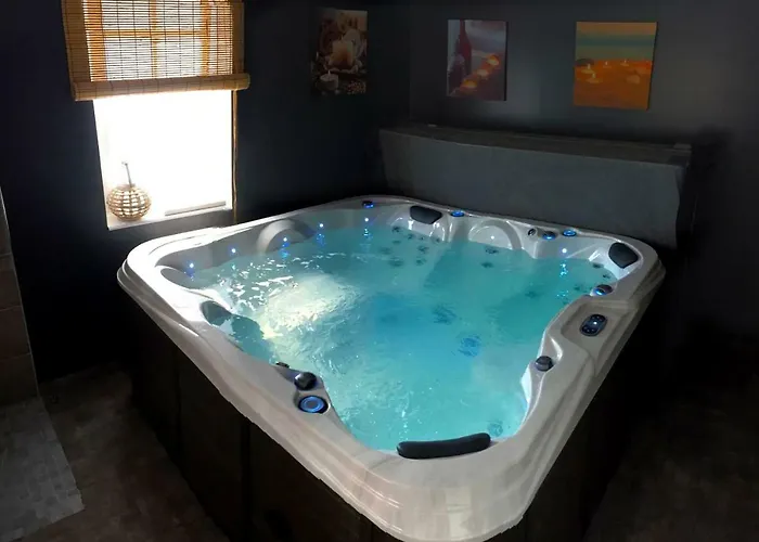 L'escale De 3* Broglie